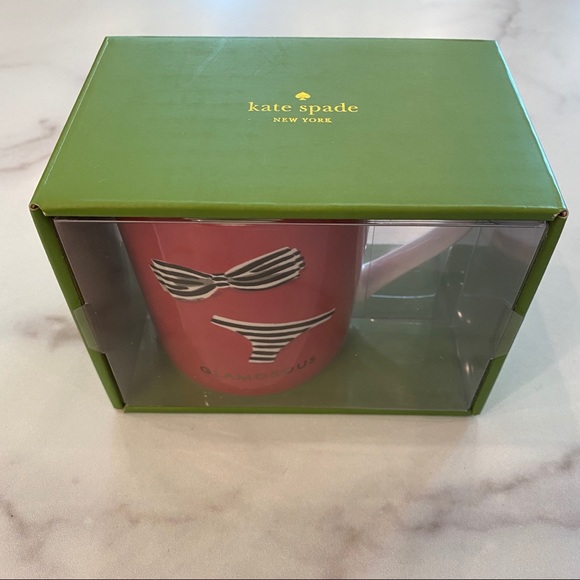 KATE SPADE Glamorous Vacation Bikini Mug - Picture 8 of 9